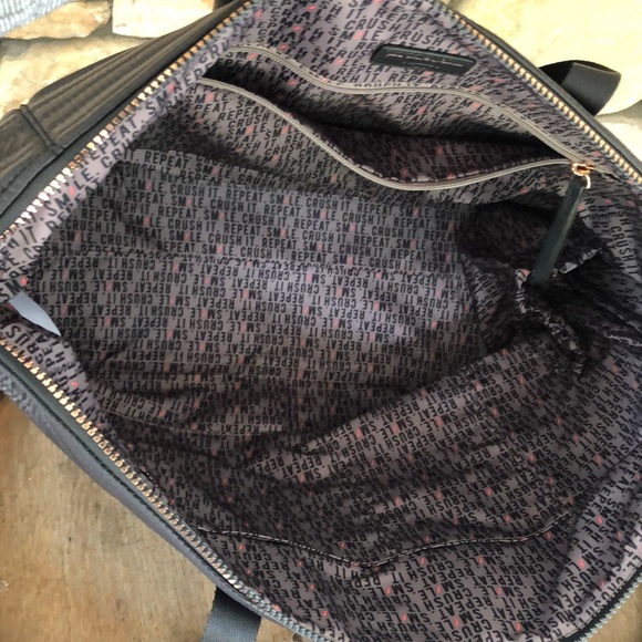 🆕 Stella & Dot Crush It Carry On Quilted Black - Picture 15 of 15